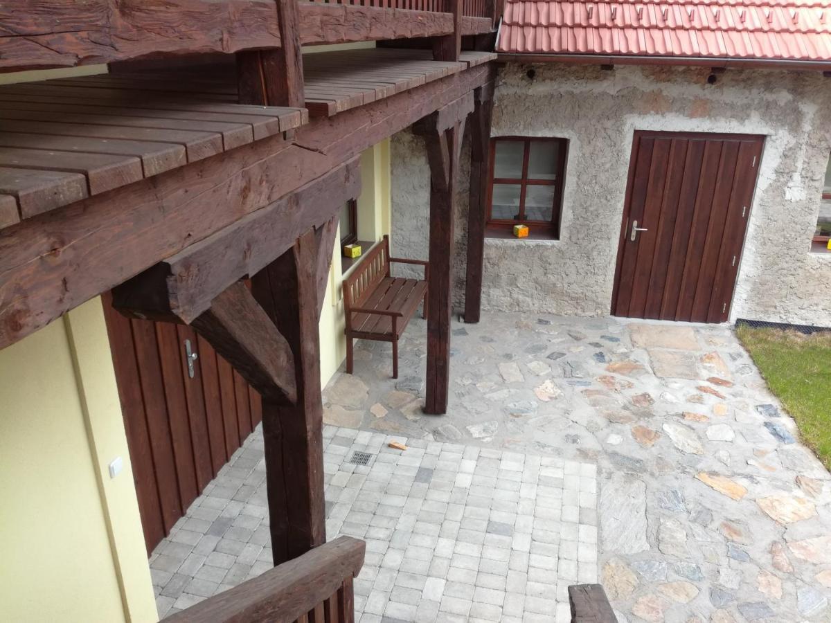 Na Letnim Byte Kourim Exterior photo